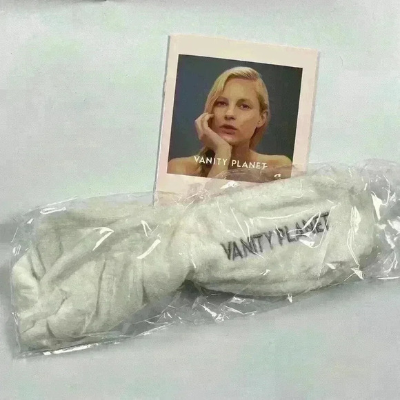 NWT VANITY PLANET Aira Ionic Facial Steamer Beauty Award Winner Skincare - Picture 9 of 12